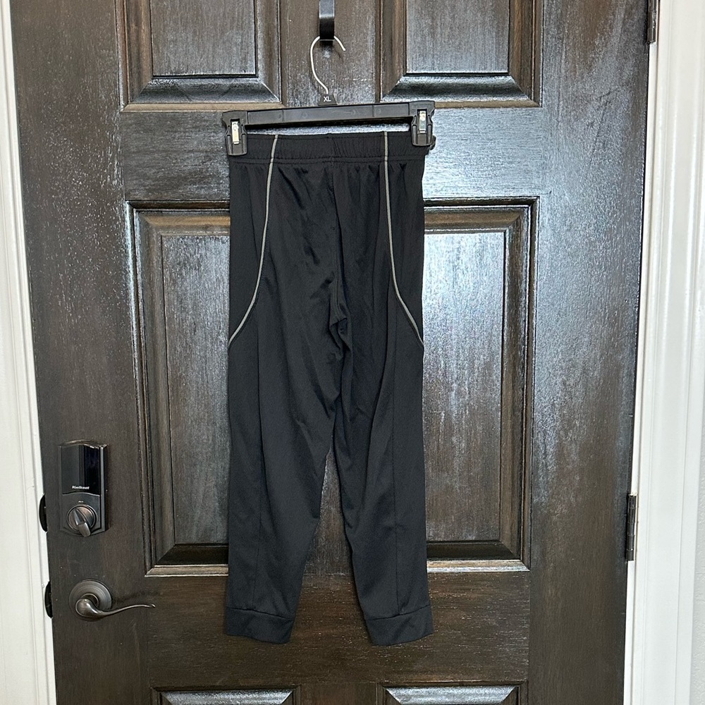 Old Navy Boys Black Joggers Size 8